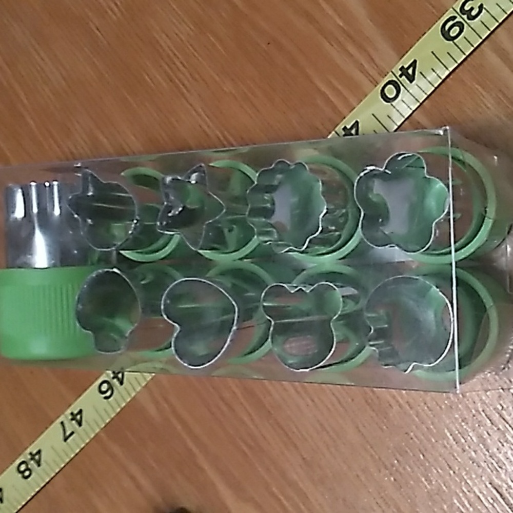Small cookie cutters